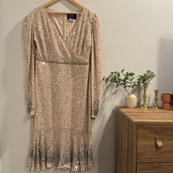 Mac Duggal NWOT Size 12 Sequin Gown Embellished Beaded Cocktail Party Elegant - Picture 2 of 8